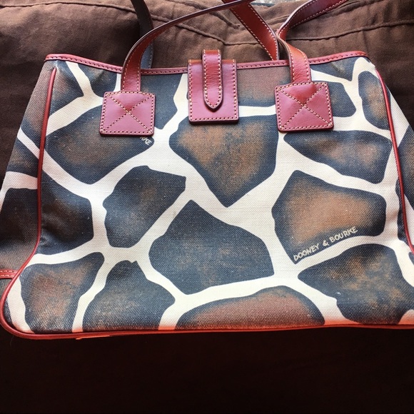 Dooney & Bourke Giraffe Bag Purse - Picture 2 of 8